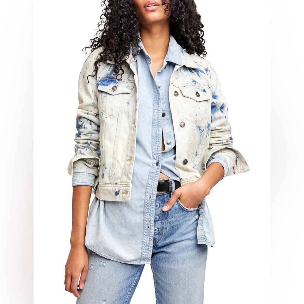 NWT Free People Rumors Jones Tie Dye Blue Denim Jean Jacket Small, Acid Wash 80s